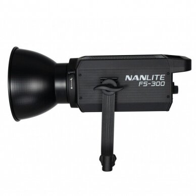 Nanlite FS-300 LED 1