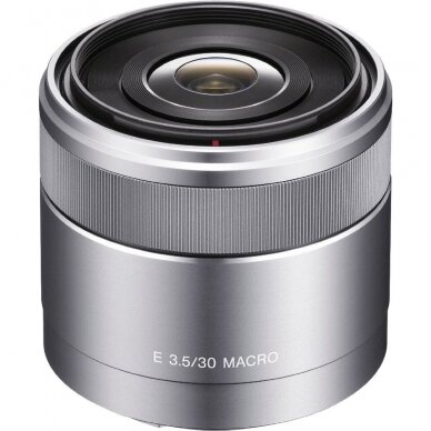 Sony E 30mm f3.5 Macro 1